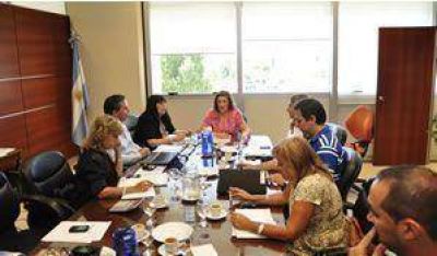 Docentes rechazar�an propuesta y adherir�n a marcha nacional