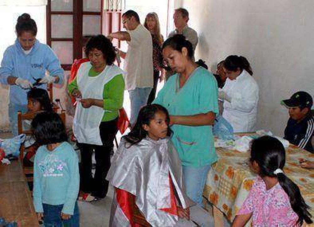 Programa de prevenci�n de la pediculosis en Alto Comedero