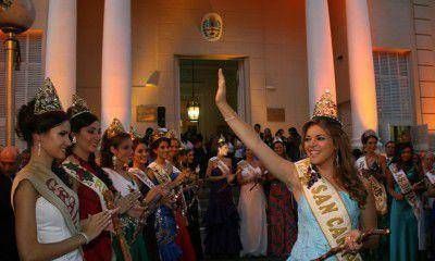 En la Legislatura se present� la r�plica de la corona que usar� la Reina de la Vendimia