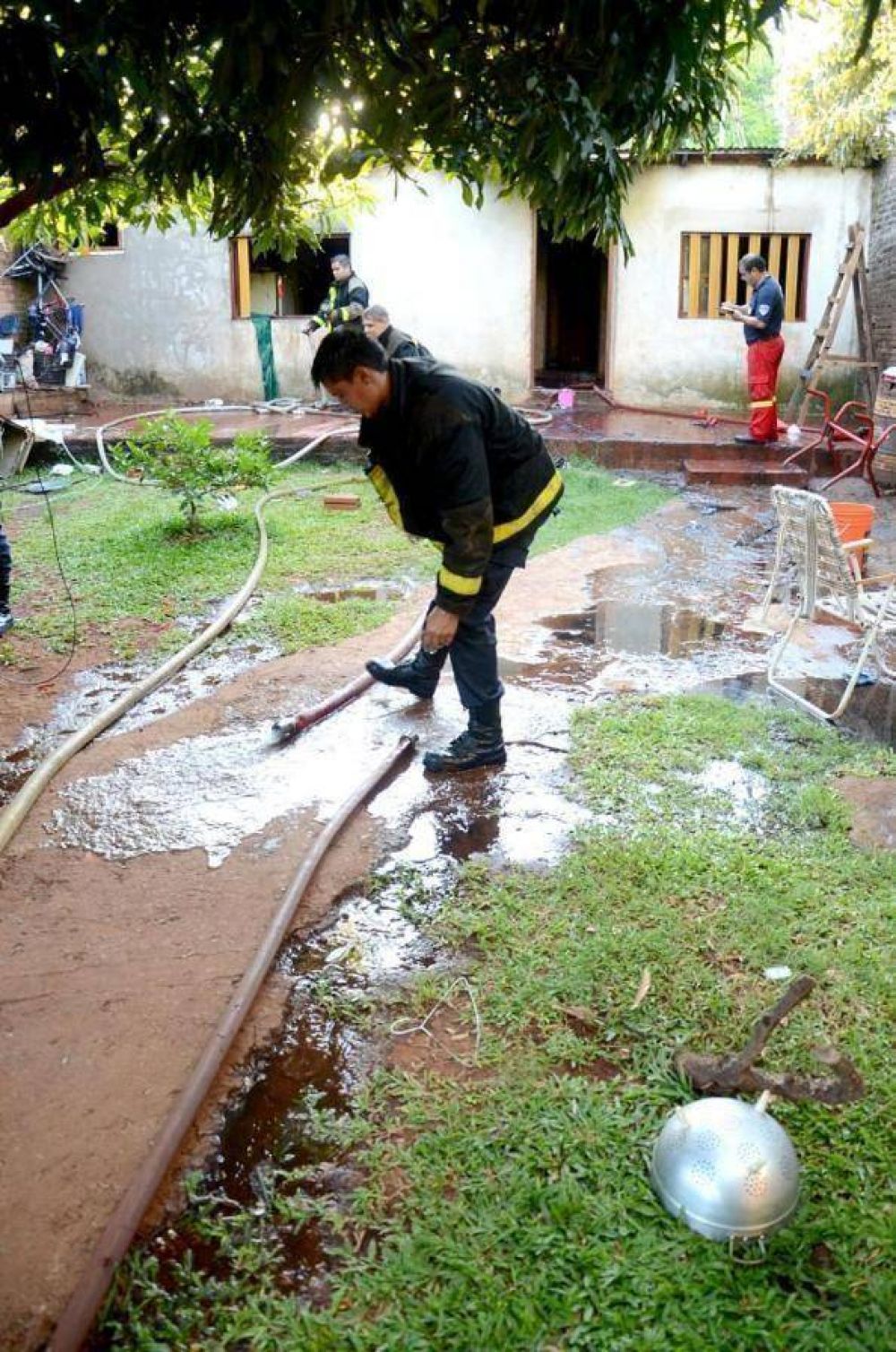 Menores prendieron fuego su casa cuando jugaban con un encendedor
