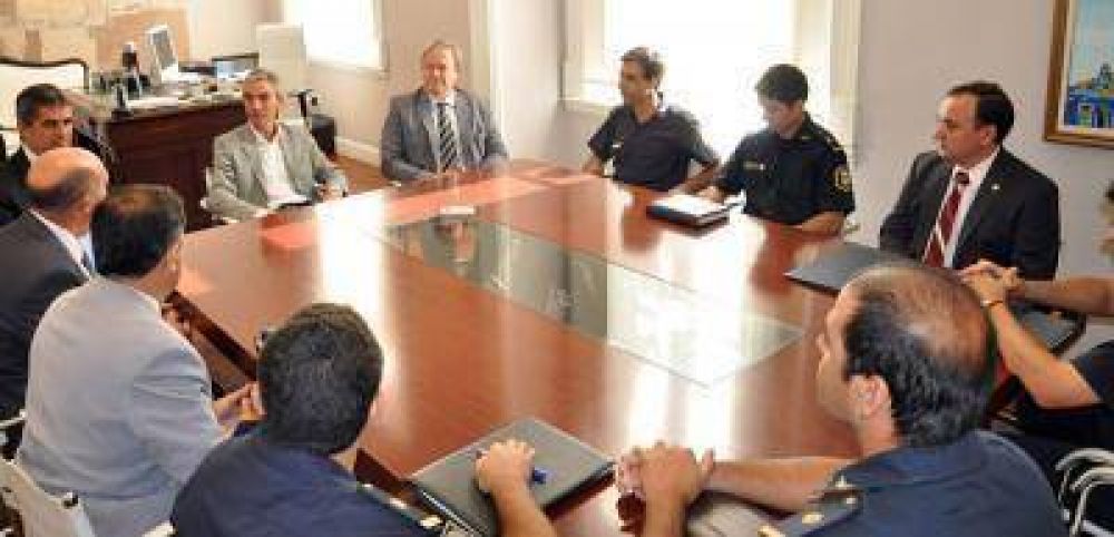 Meoni: Pedidos a la polic�a y cr�ticas a jueces y fiscales