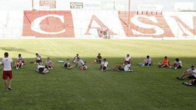 El �Santo� parti� a Misiones con un equipo alternativo