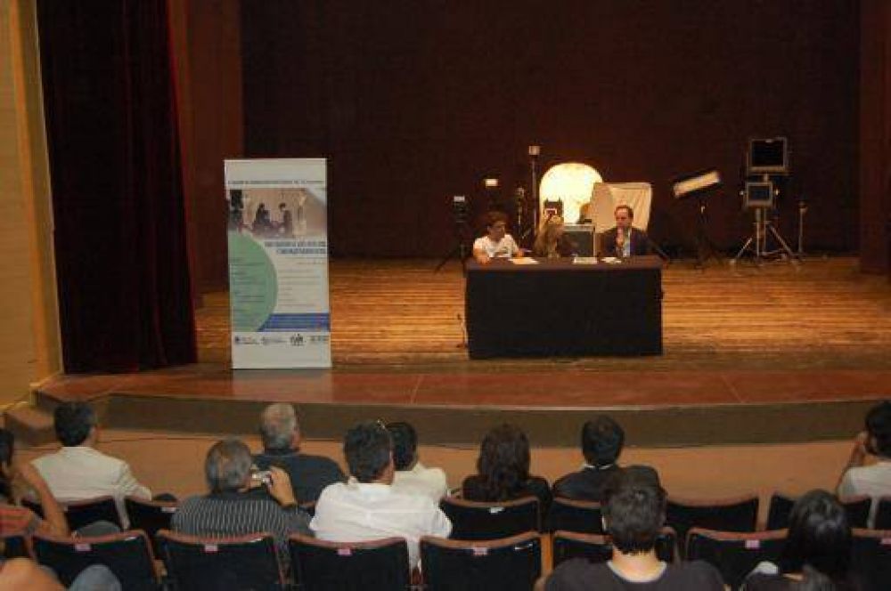 El vicegobernador Dalmacio Mera particip� de la apertura del curso de iniciaci�n a los oficios cinematogr�ficos