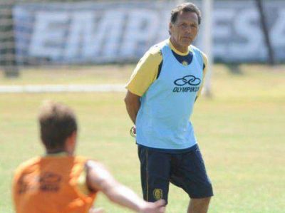 Central: "Lo que vivimos hoy es un proceso de superaci�n permanente", asegur� Russo