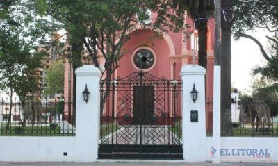 Con vacante en la Santa Sede, la Iglesia local eleva plegarias