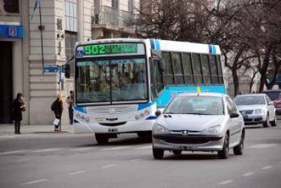 Desde ma�ana, los pasajeros de colectivos no frecuentes deber�n pagar $4,15