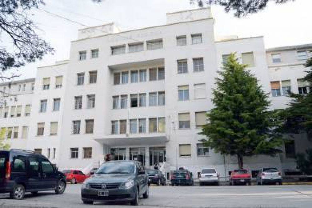 Lunes incierto en el Hospital Regional tras la renuncia del plantel de cirug�a