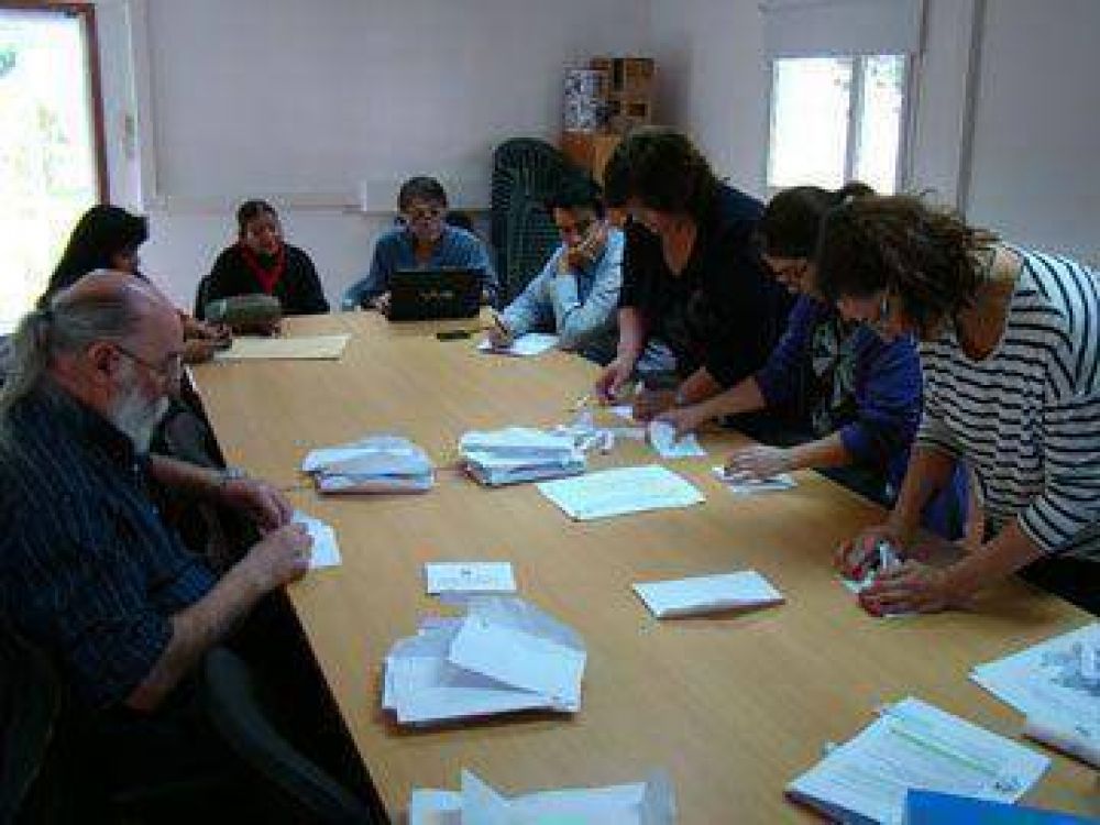 Trabajadores de la UNPA dijeron no a la Caja de Servicios Sociales