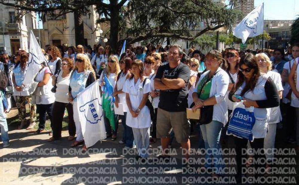 Docentes: sigue el conflicto y en Jun�n habr� hoy otra asamblea y movilizaci�n