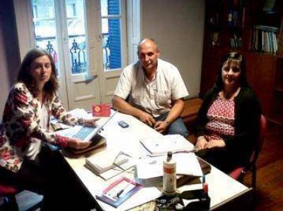 Reuni�n en Cultura por las asistencias t�cnicas en las localidades