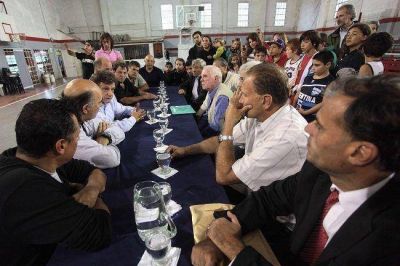 El municipio asistir� econ�micamente a diez clubes damnificados por la �ltima granizada