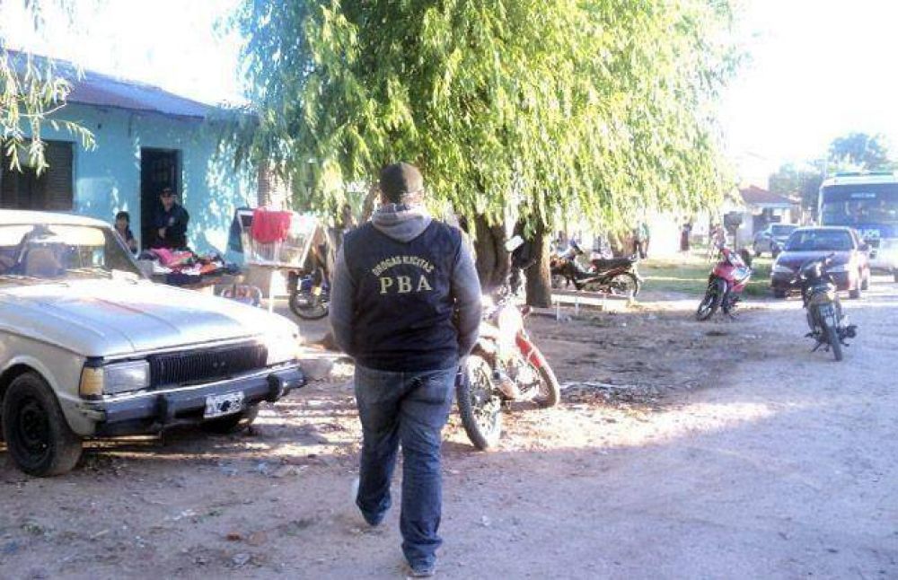 Cay� banda que vend�a droga en tres viviendas del barrio Libertad