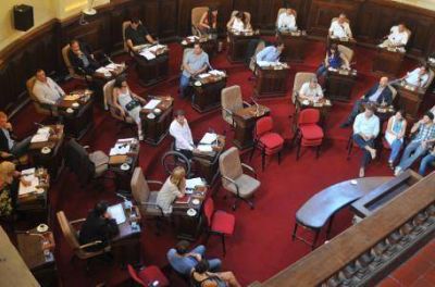 En una fugaz sesi�n, Bruera tiene el ok para viajar a Turqu�a