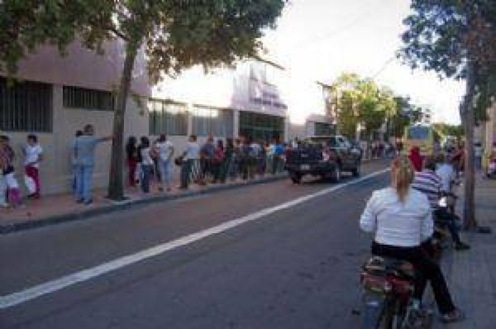 Las playas cobrar�n menos a los padres que lleven sus hijos a escuelas c�ntricas