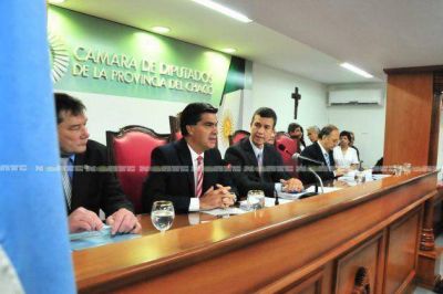 El gobernador plante� los desaf�os para los pr�ximos a�os y anticip� una revoluci�n digital