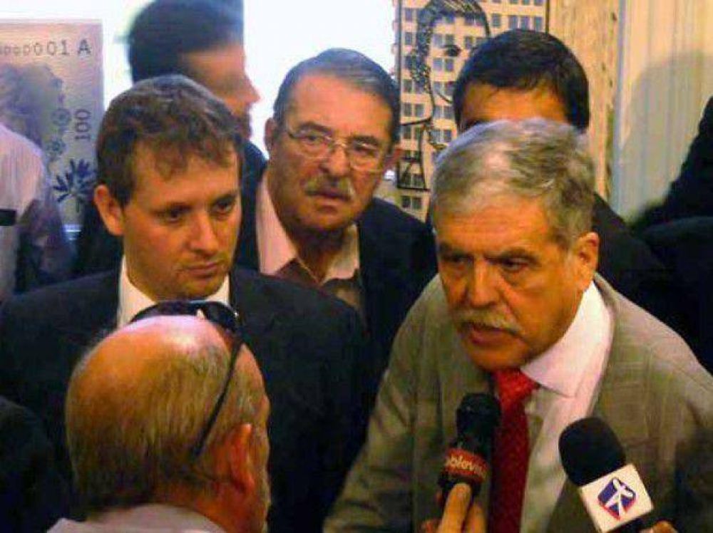 Villa G. G�lvez recibe $ 11 millones para obras
