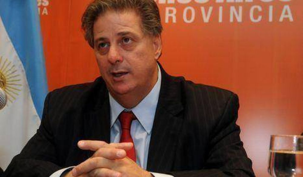 Collia sali� a cruzar a Macri
