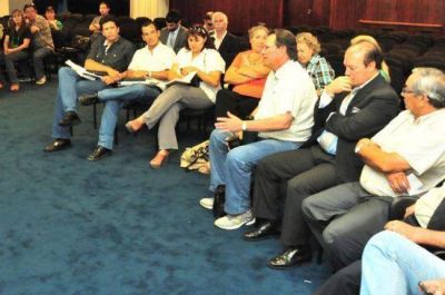 Contin�a el di�logo del gobierno con gremios docentes