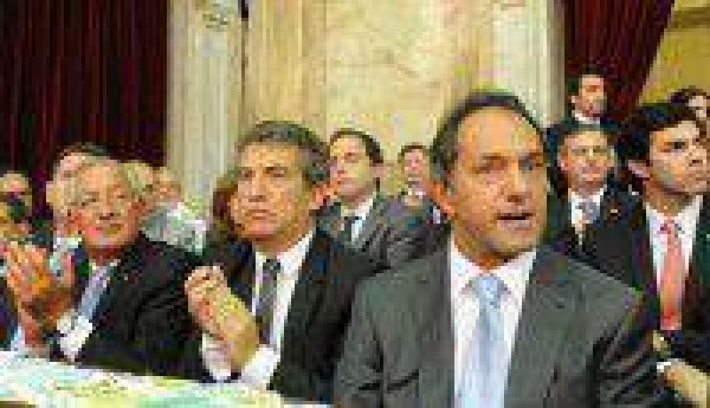 Fellner dijo que la presidenta, "redobla la apuesta y genera expectativas para las provincias"