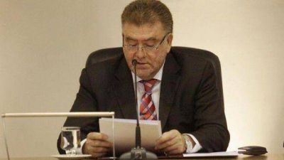 El discurso �hist�rico� de Amaya trat� de opacar la interna justicialista del presente