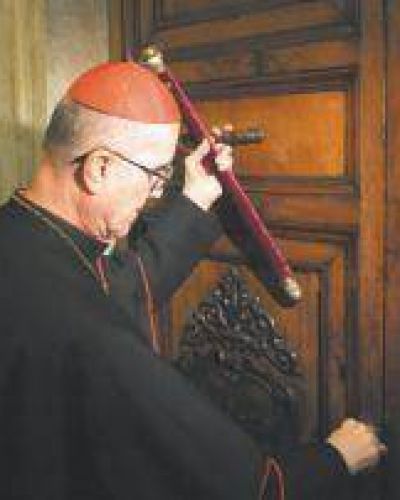 El Vaticano se prepara para el c�nclave