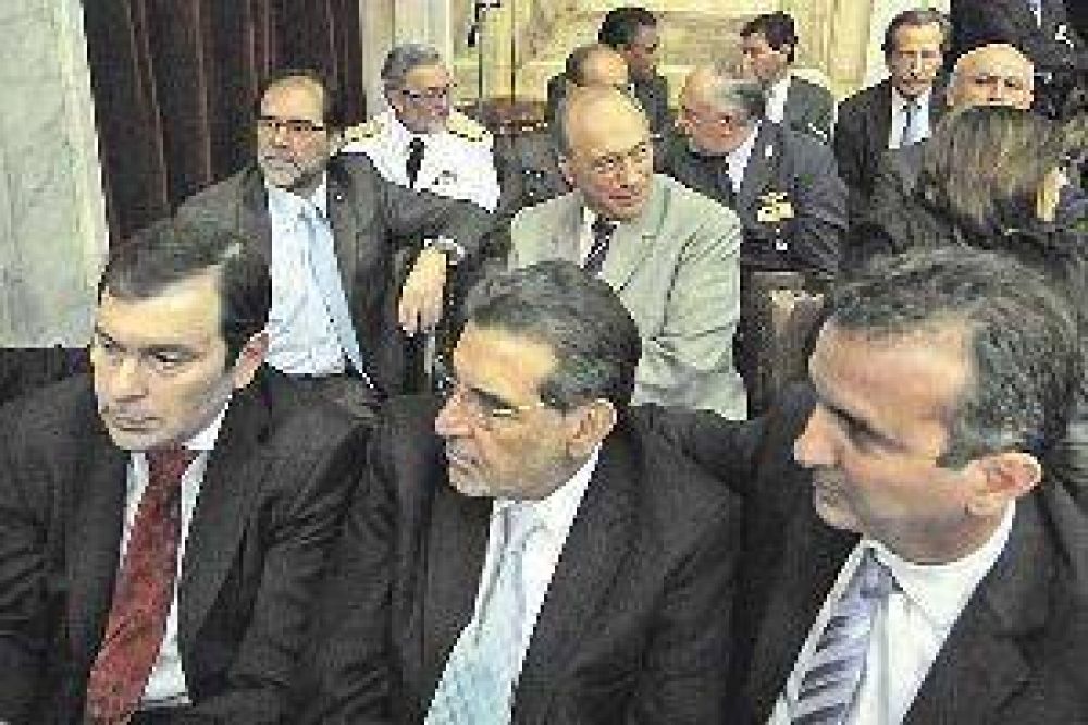 Zamora, invitado especial a la ceremonia