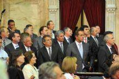 El Gobernador Urtubey asisti� a la inauguraci�n de la Asamblea Legislativa
