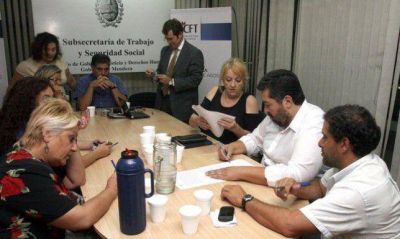 El Gobierno mejor� la propuesta y el gremio suspendi� el paro de 72 horas