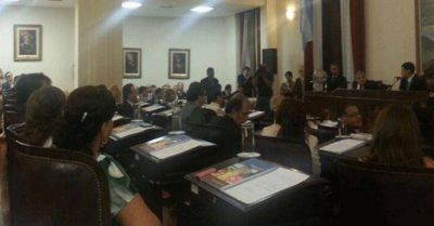 La C�mara de Diputados eligi� a sus Autoridades