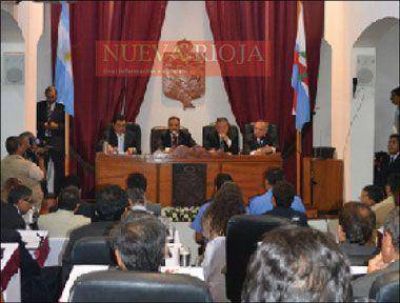 Quintela lanz� programa para recuperar la ciudad