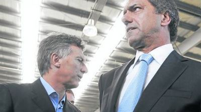Se larga la pelea entre Macri y Scioli
