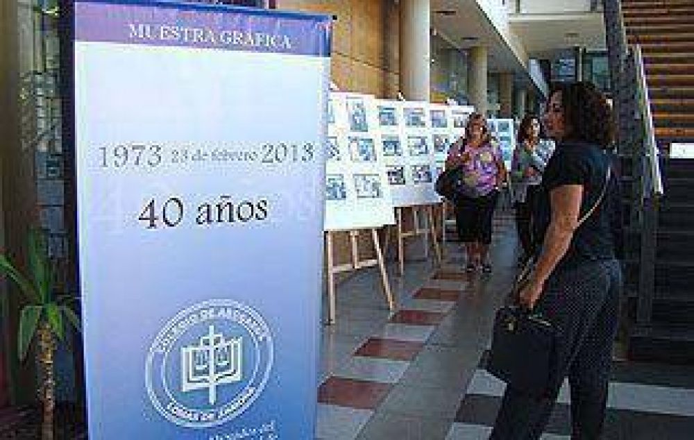 Con una muestra, el Colegio de Abogados de Lomas celebra su aniversario