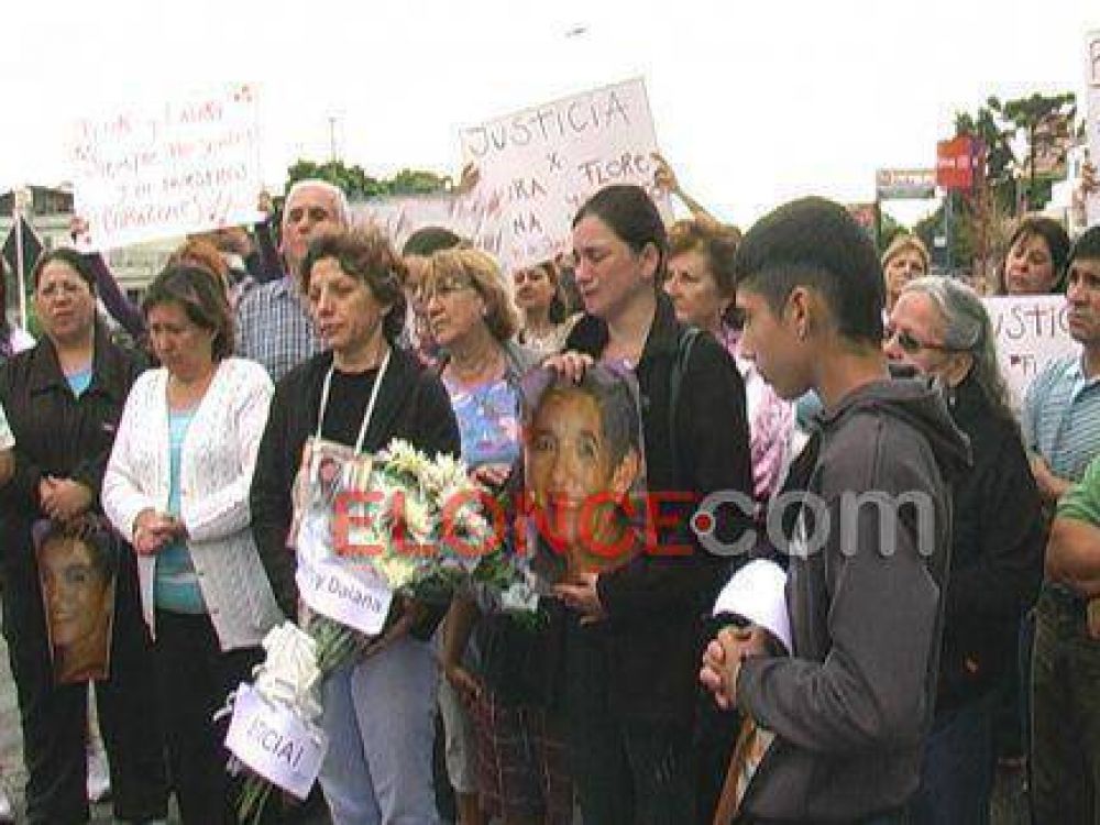 Movilizaci�n en Avenida de las Am�ricas: �Justicia, eso es lo �nico que quiero�, dijo la mam� de joven fallecida 