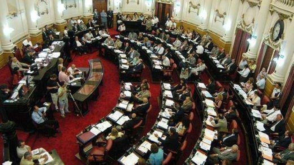 Marzo, mes de la mujer en la Legislatura