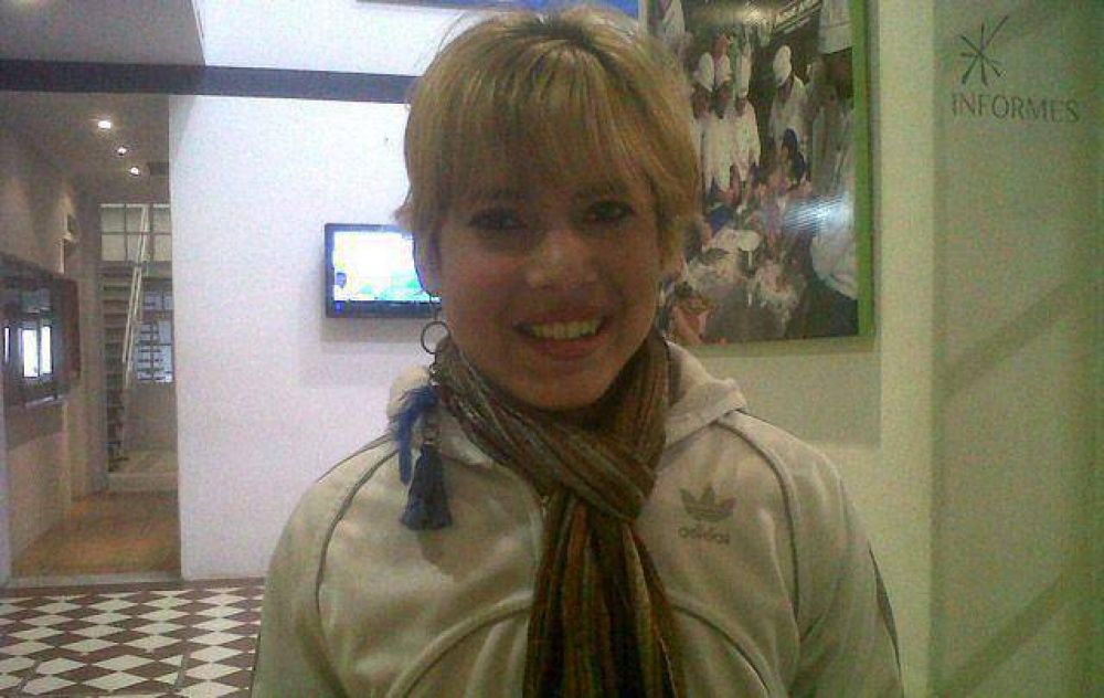 Por trabas de la Afip, peligra el viaje de Maribel a Brasil