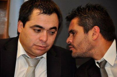 Juicio a Bravo: el due�o del cabar� hab�a dicho que le llev� la licencia a la casa