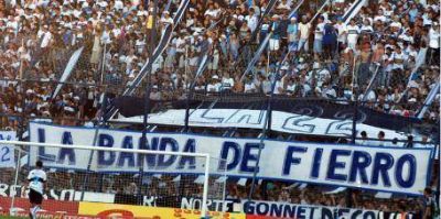 Un muerto y un ni�o herido de bala antes del partido del Lobo
