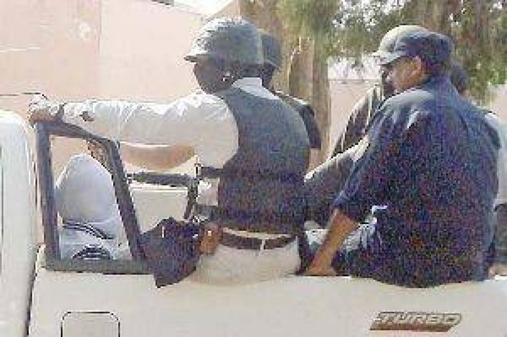 Se entreg� uno de los dos pr�fugos por el horrendo crimen del peluquero de Fr�as