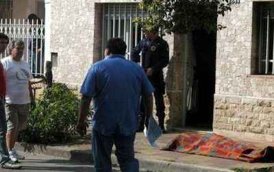 Mat� a su ex pareja, a la actual de �sta y se suicid� (todo frente a un ni�o)