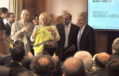 El Municipio firm� un nuevo convenio para continuar realizando obras en Campana
