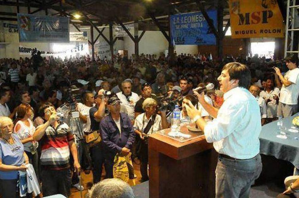Gustavo Mart�nez lanz� su aspiraci�n de volver a la Legislatura para presidirla