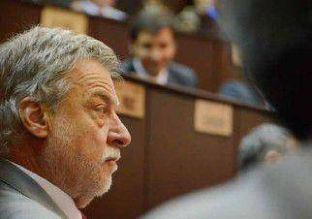 Proponen transparentar las plantas de personal de los tres poderes 