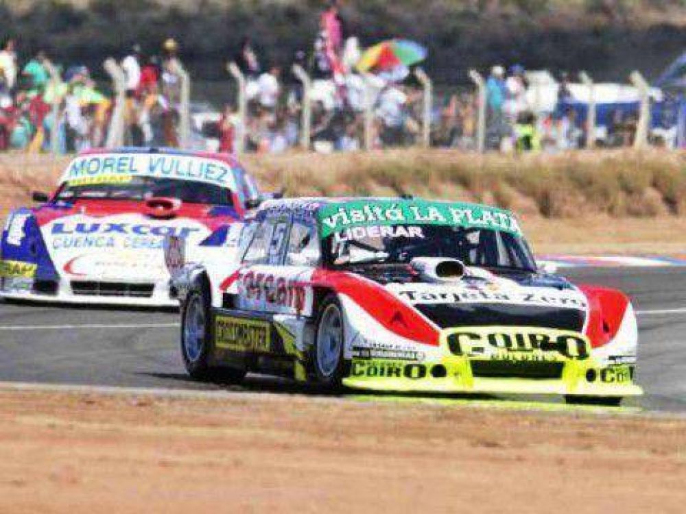 Ponce de Le�n gan� de punta a punta
