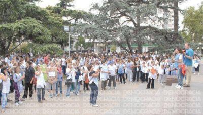 Los docentes de nuestra ciudad endurecen las medidas de fuerza y vuelven a marchar