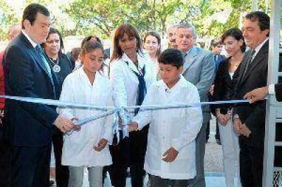 Zamora inaugurar� hoy complejo edilicio donde funcionar�n dos escuelas