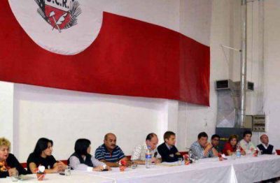 La UCR fueguina debati� extensamente la convocatoria a elecciones internas