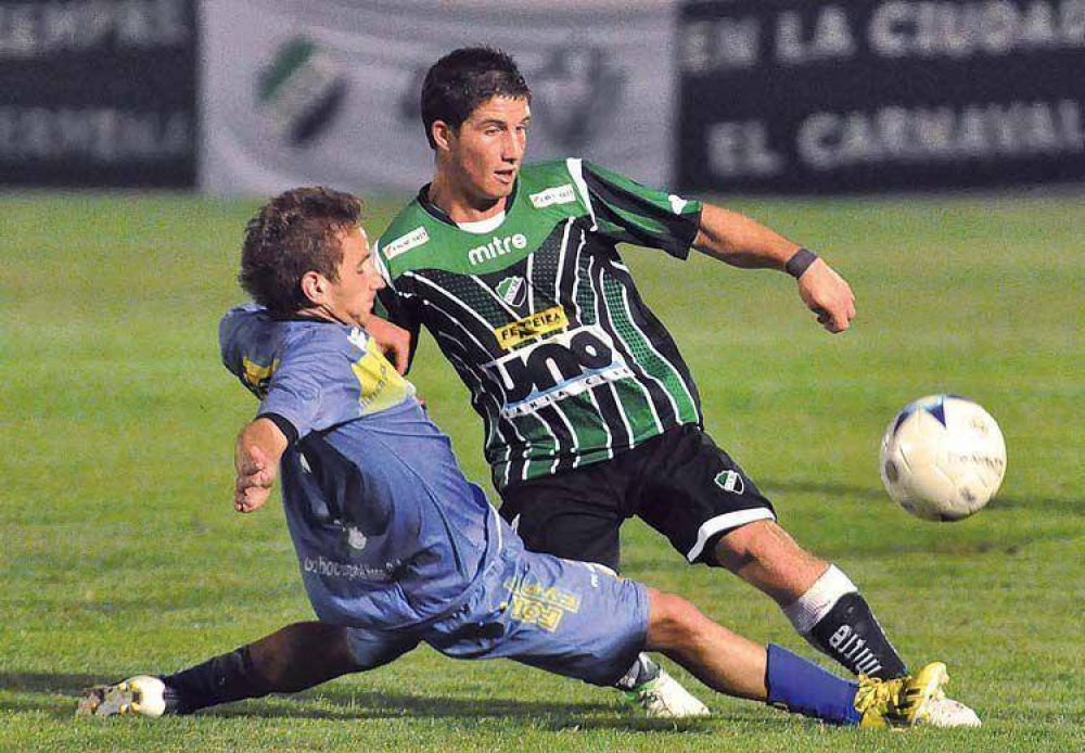 A Villa Mitre no le hablen de resignaci�n: gan� y sigue peleando