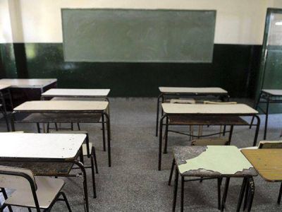 Gesti�n Scioli: Bah�a Blanca inicia una semana sin dictado de clases ni atenci�n en el Penna
