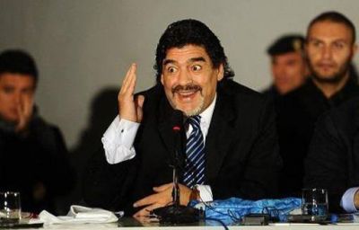 "No veo a Maradona como t�cnico en Barcelona", dijo el presidente del club
