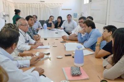 Ex cirujanos del Hospital Regional mantuvieron reuni�n con concejales
